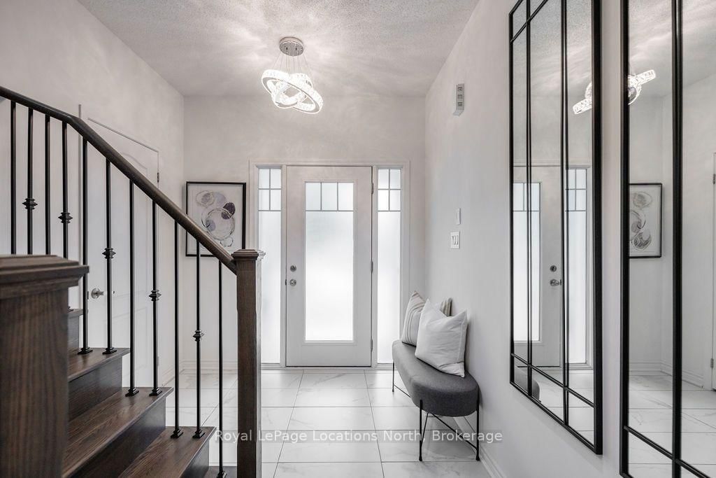 11 Catamaran Drive • Wasaga Beach, ON photo 3
