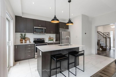 11 Catamaran Drive • Wasaga Beach, ON photo 8