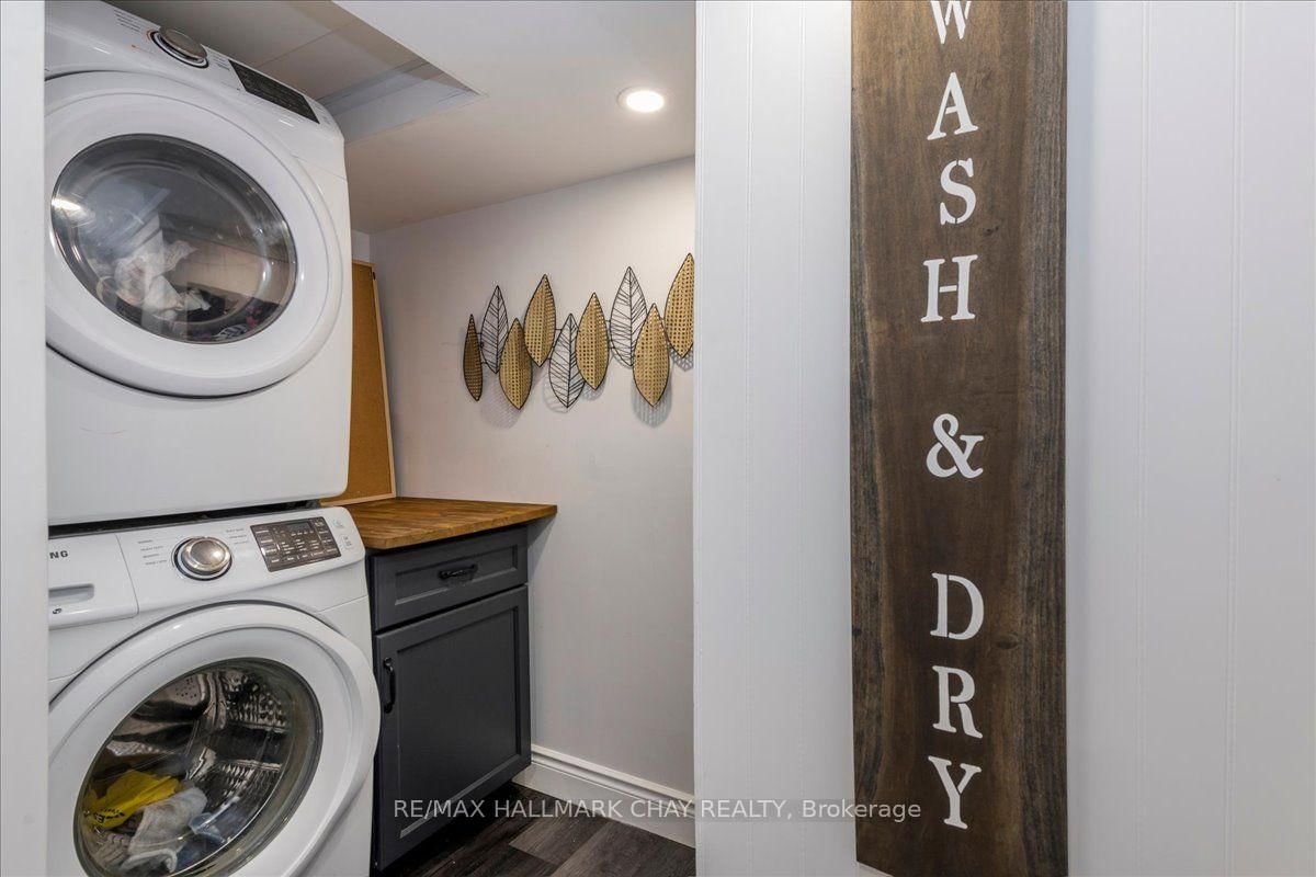 19 Highcroft Road • Barrie, ON photo 30