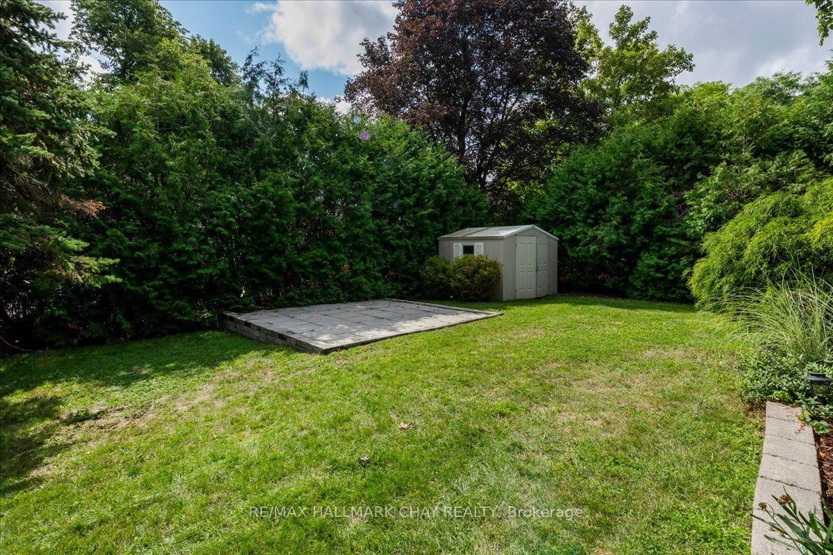 19 Highcroft Road • Barrie, ON photo 33