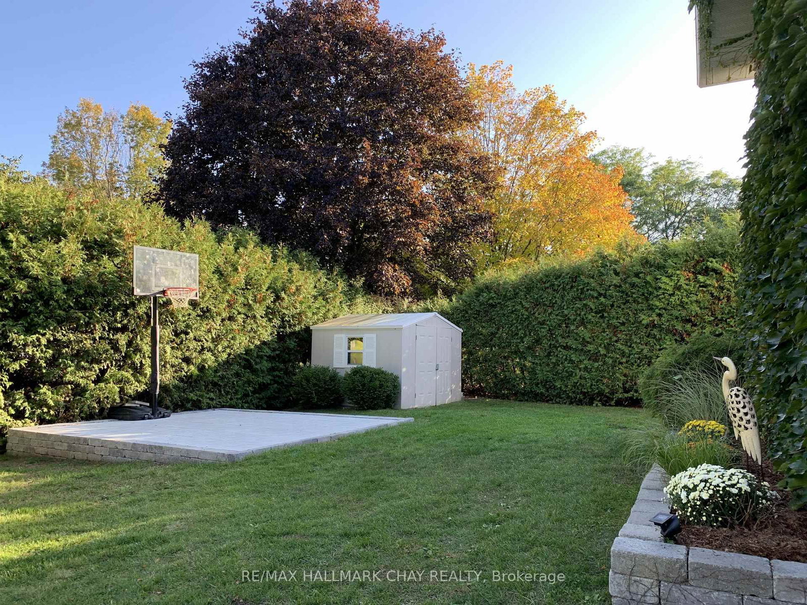 19 Highcroft Road • Barrie, ON photo 41