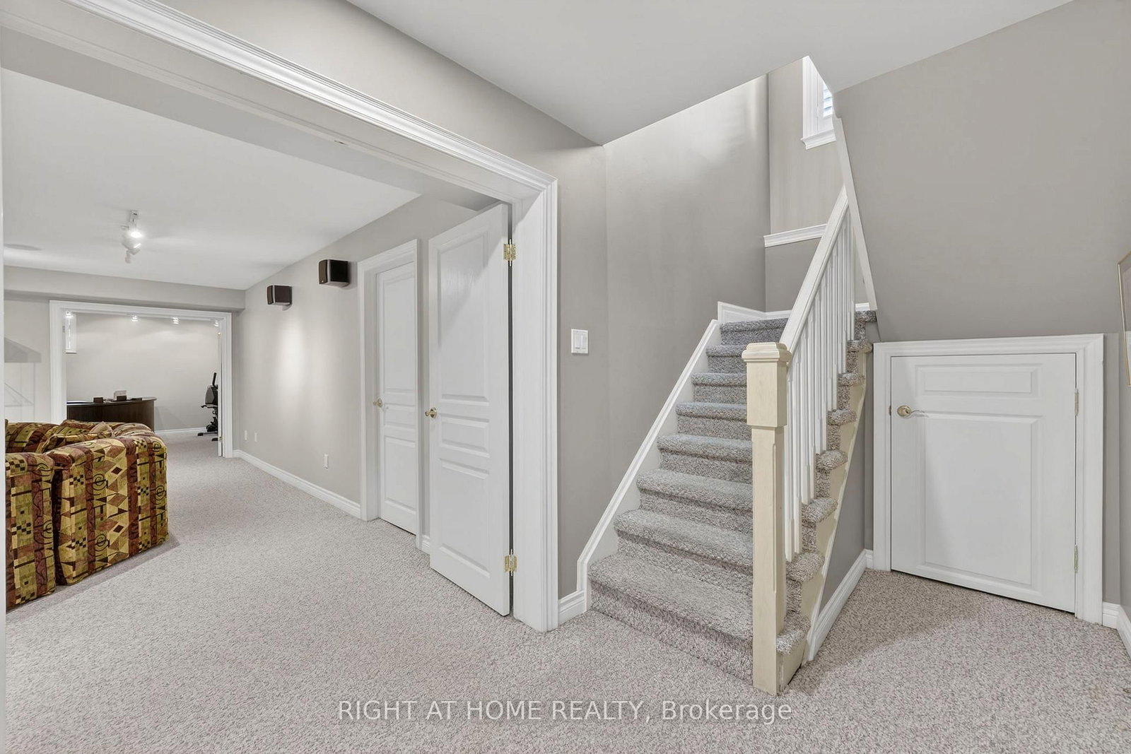 13 Alpine Way • Oro-Medonte, ON photo 24