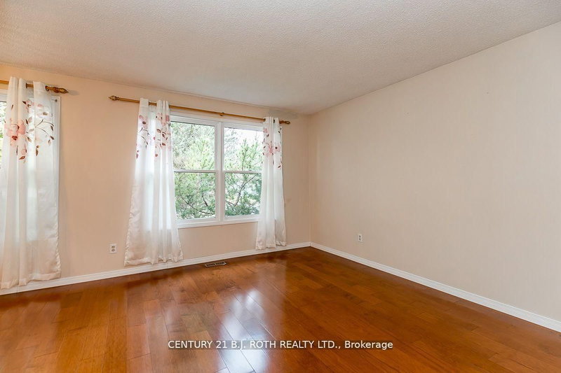 11 Cartwright Drive