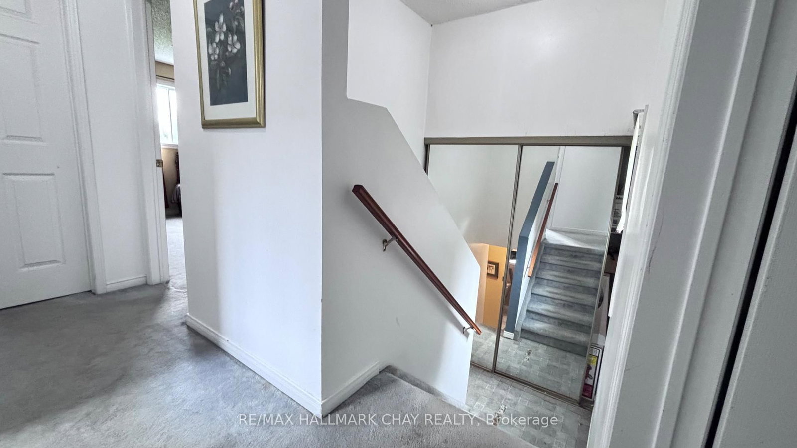 98 Elizabeth Street • Barrie, ON photo 14