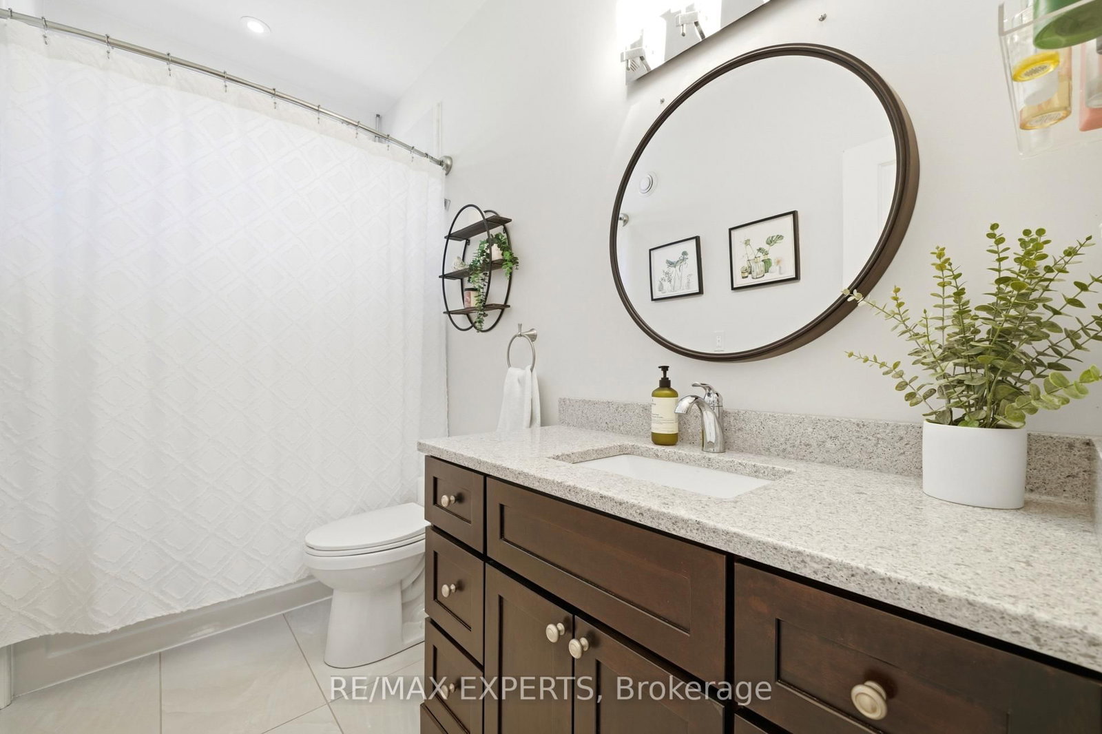 48 Marni Lane • Springwater, ON photo 14