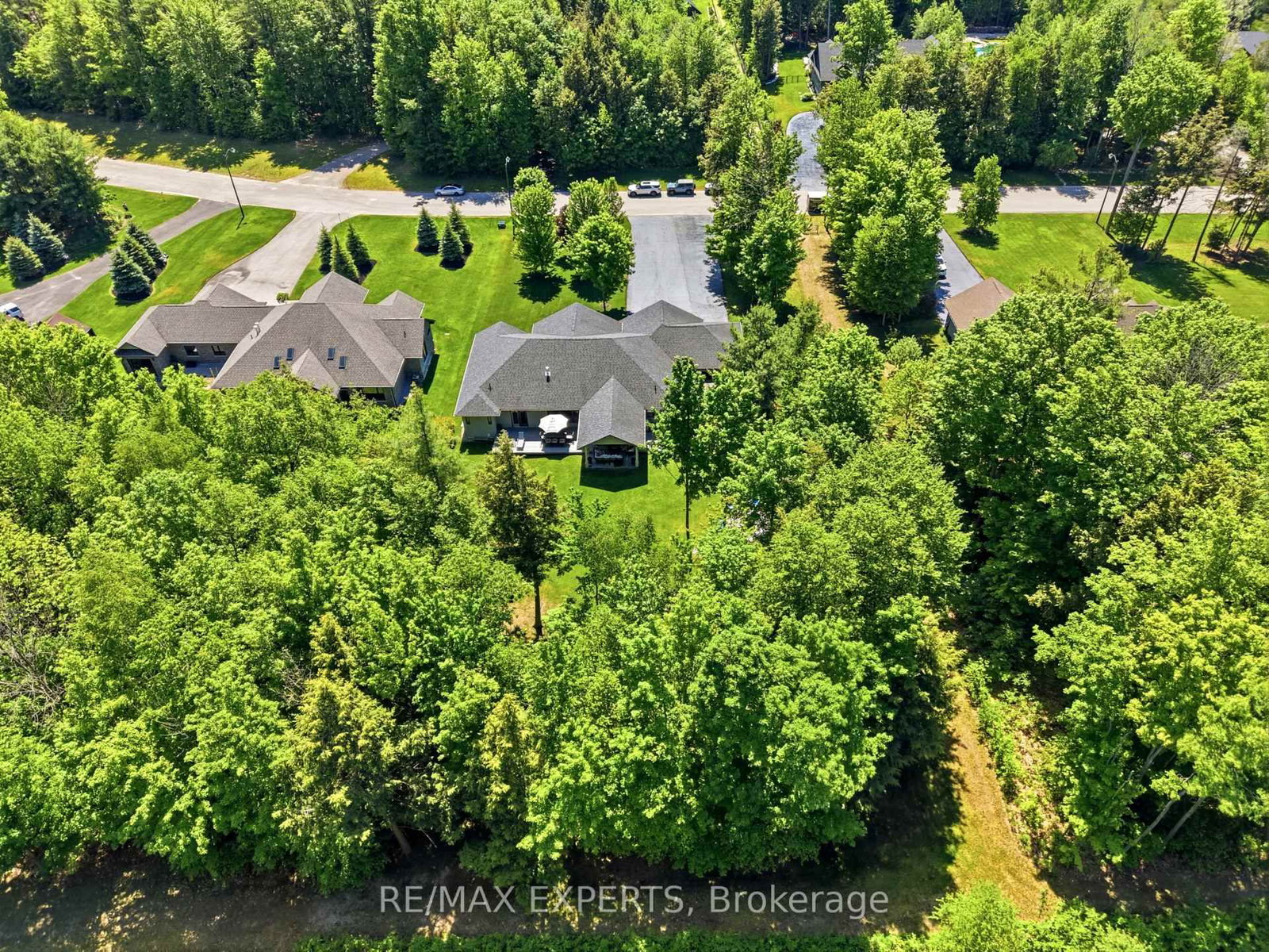 48 Marni Lane • Springwater, ON photo 44
