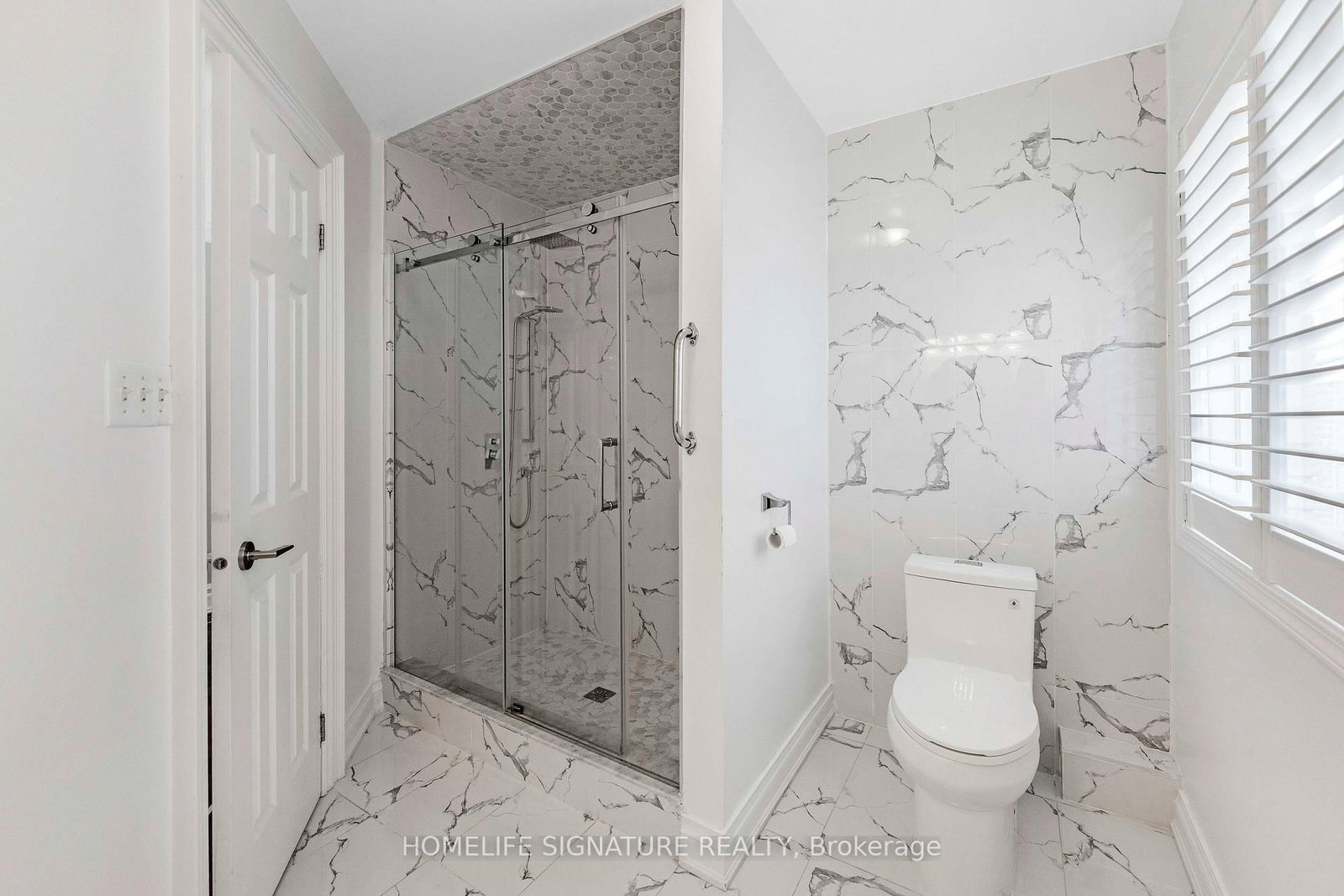 239 Country Lane • Barrie, ON photo 15