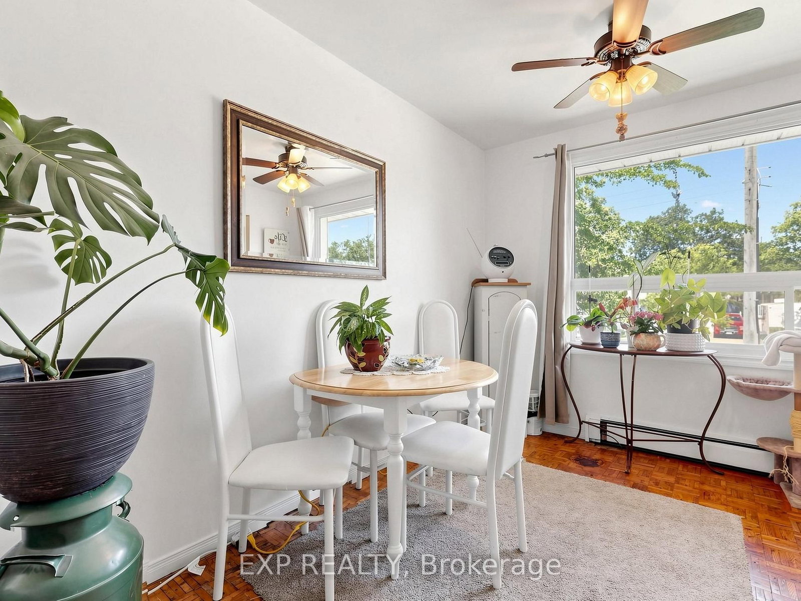 89 Donald Street • Barrie, ON photo 4