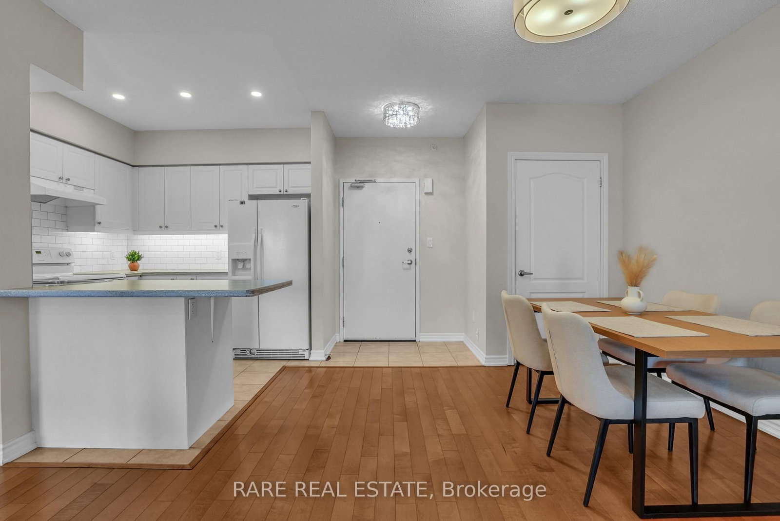 41 Ferndale Drive S • #309 • Barrie, ON photo 15