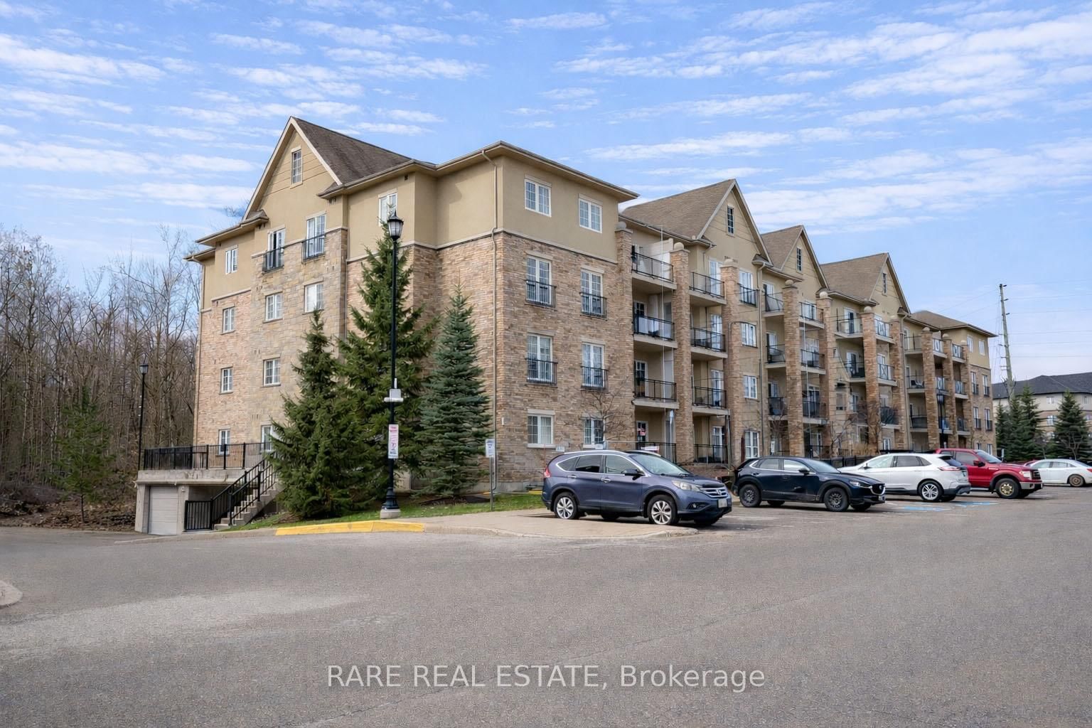 41 Ferndale Drive S • #309 • Barrie, ON photo 33