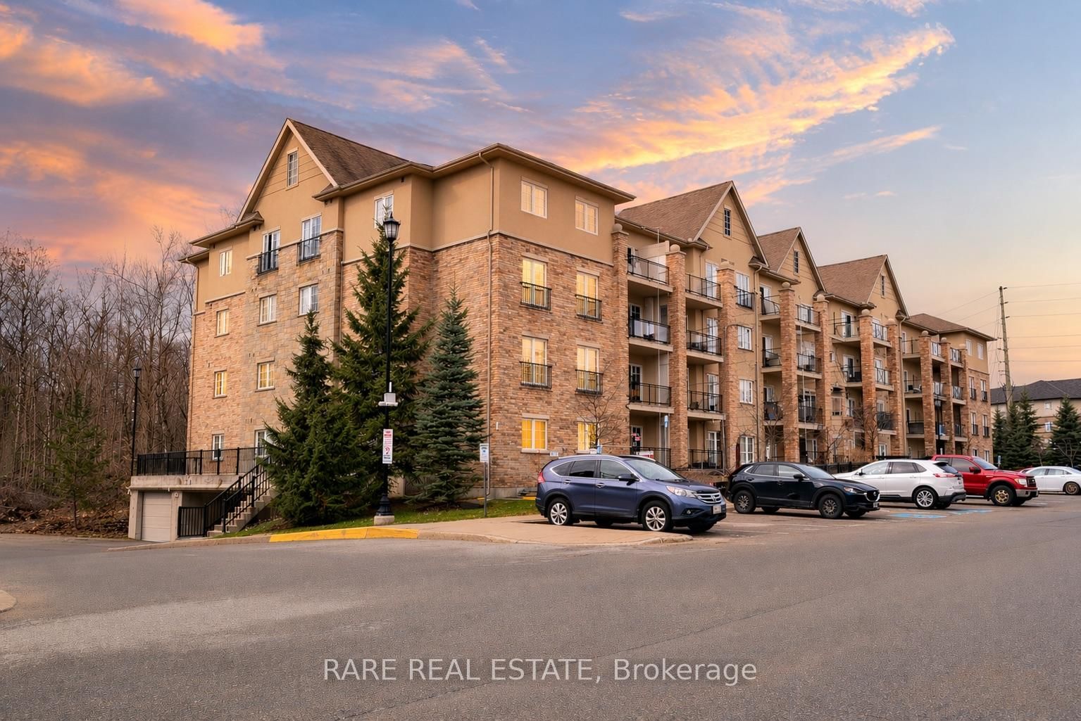 41 Ferndale Drive S • #309 • Barrie, ON photo 5