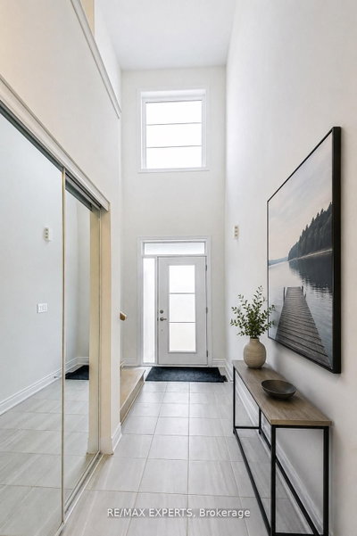 11 Union Boulevard • Wasaga Beach, ON photo 2