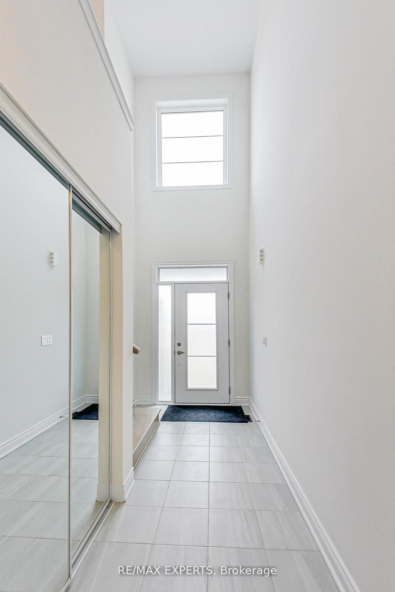 11 Union Boulevard • Wasaga Beach, ON photo 3