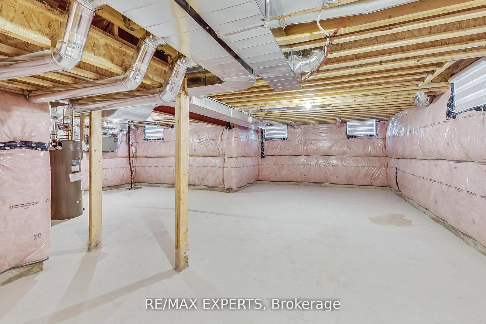 11 Union Boulevard • Wasaga Beach, ON photo 36