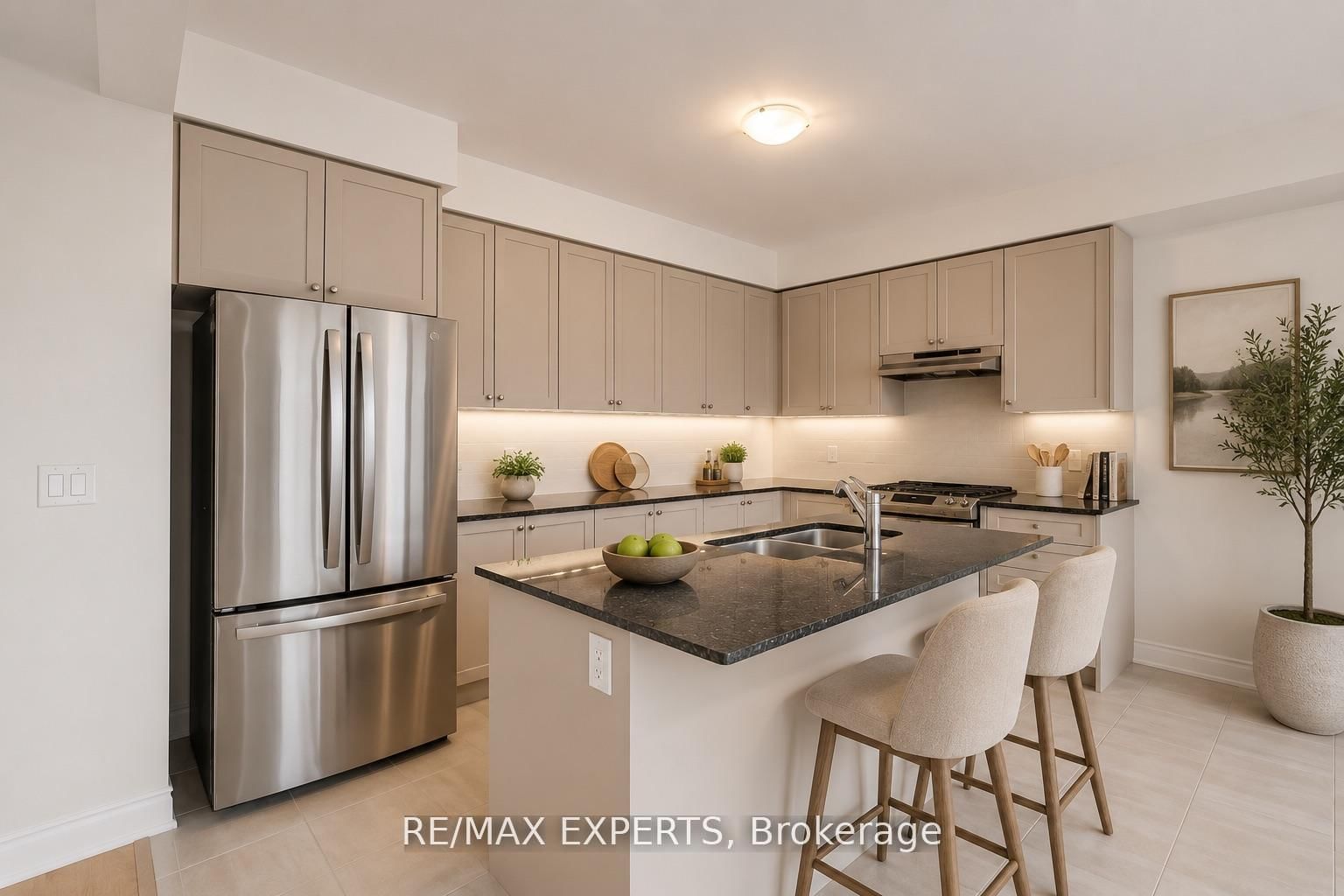 11 Union Boulevard • Wasaga Beach, ON photo 4