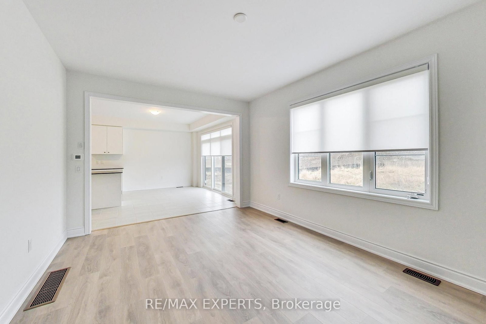 62 Season Crescent • Wasaga Beach, ON photo 10