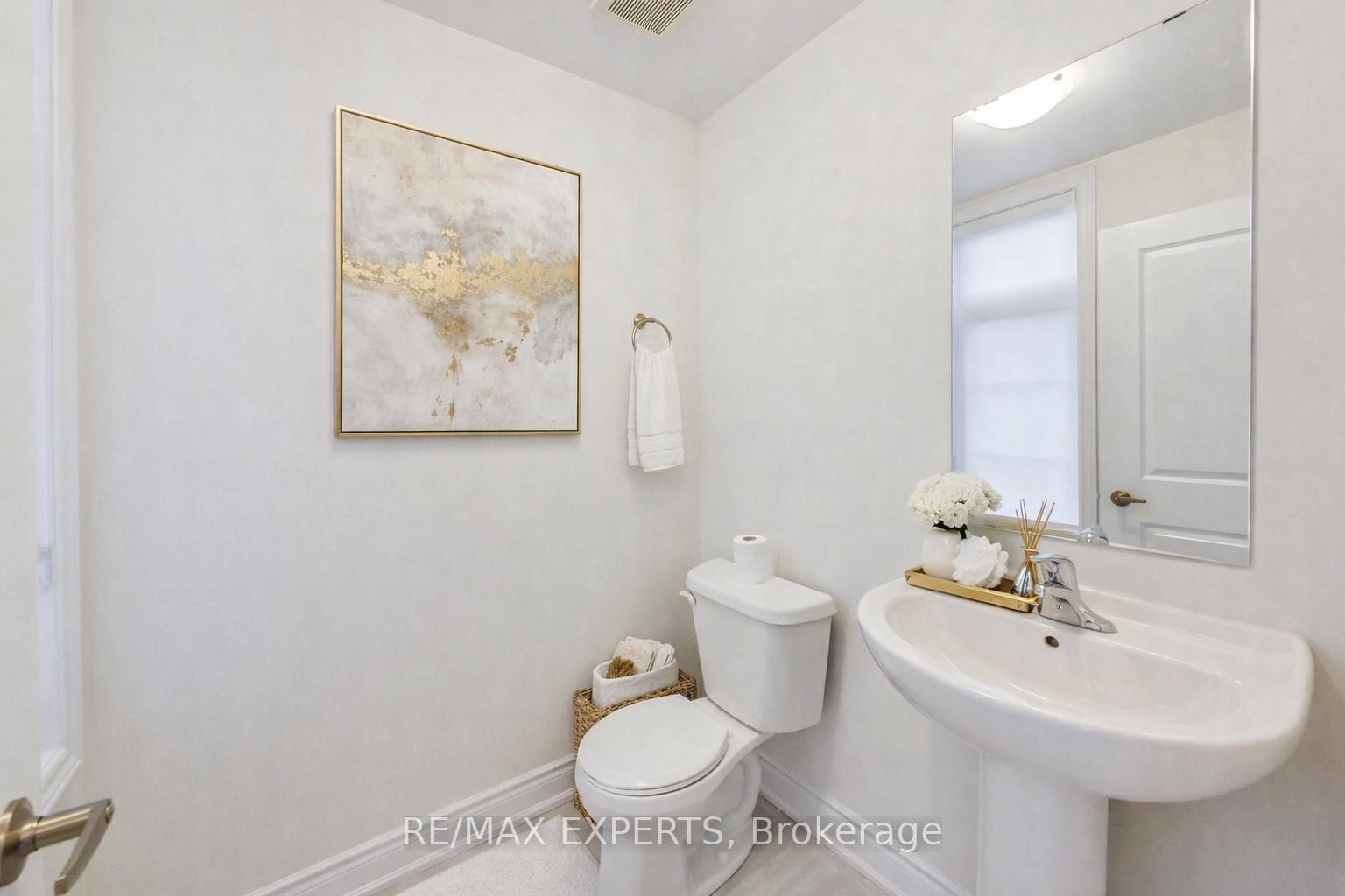 62 Season Crescent • Wasaga Beach, ON photo 12
