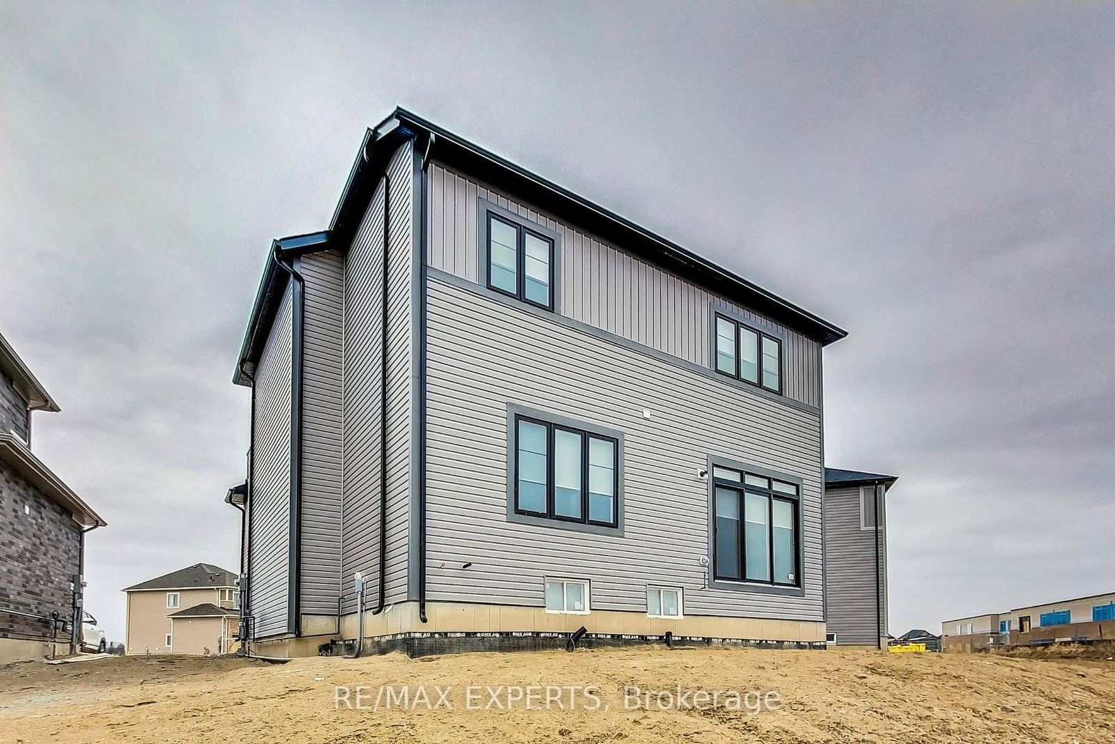 62 Season Crescent • Wasaga Beach, ON photo 41
