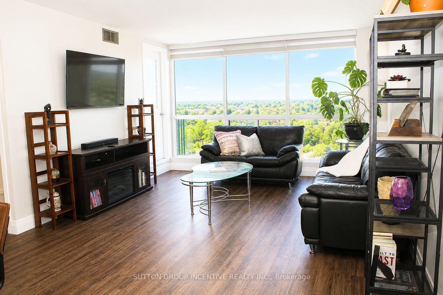 65 Ellen Street • #708 • Barrie, ON photo 3
