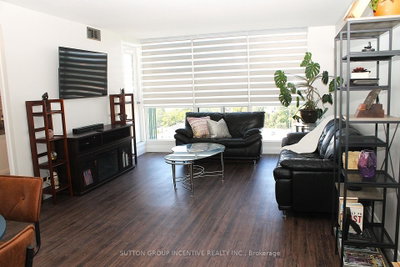 65 Ellen Street • #708 • Barrie, ON photo 5