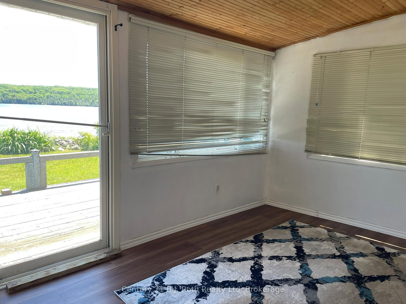 15 Bow Road • Tiny, ON photo 15