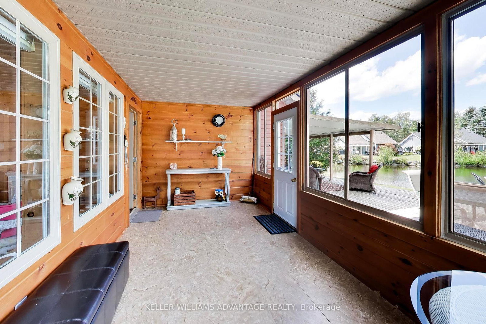 10 Cabin Crescent • Wasaga Beach, ON photo 16