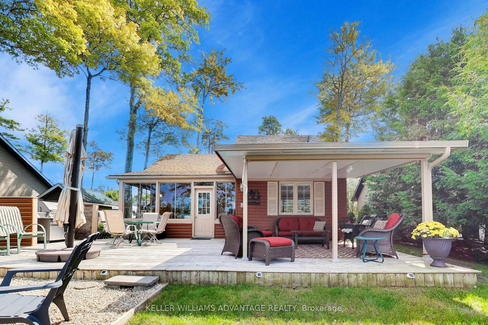 10 Cabin Crescent • Wasaga Beach, ON photo 33