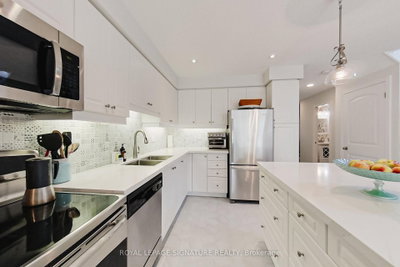 23 Silver Glen Boulevard • Collingwood, ON photo 9