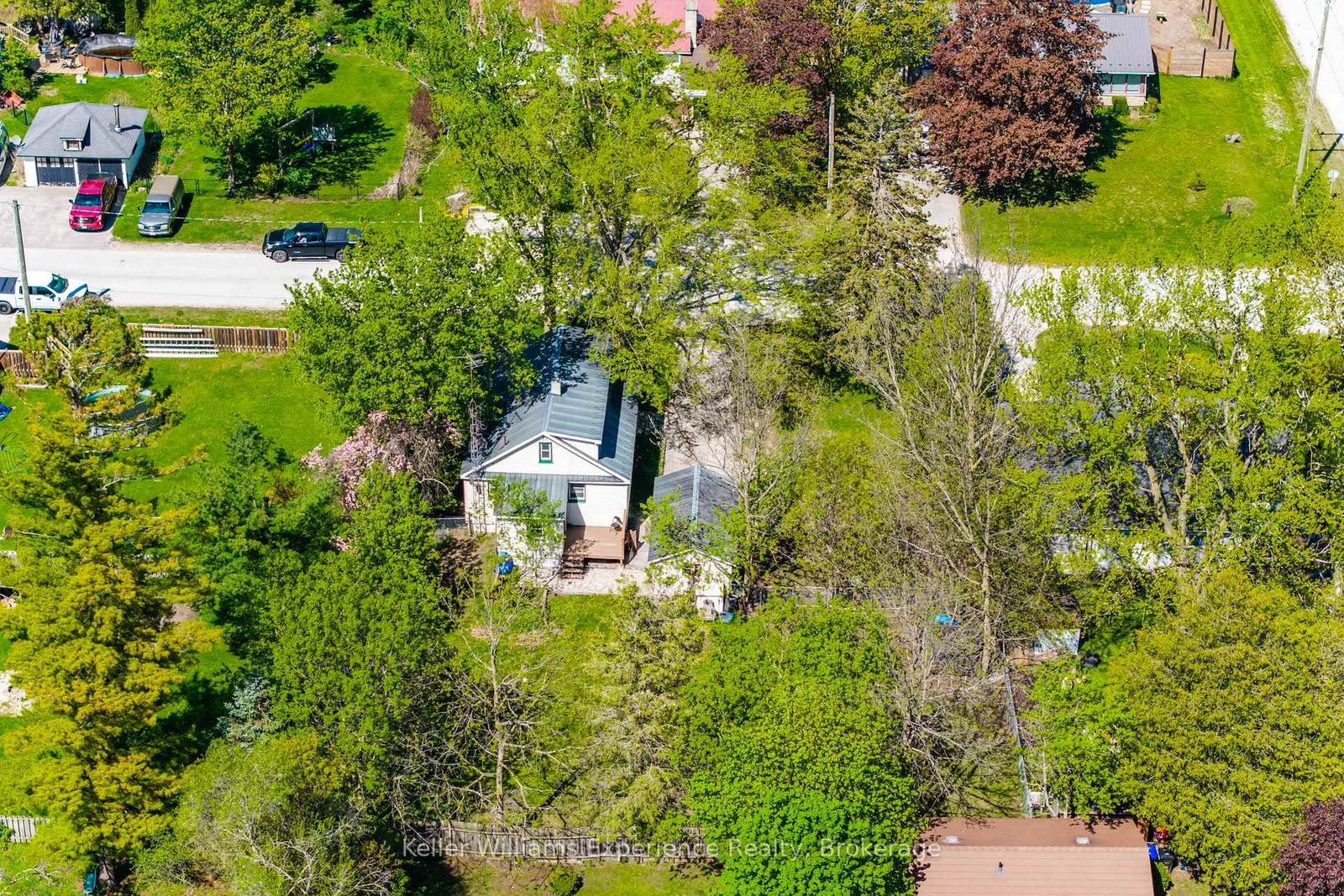 239 Oak Street • Clearview, ON photo 48