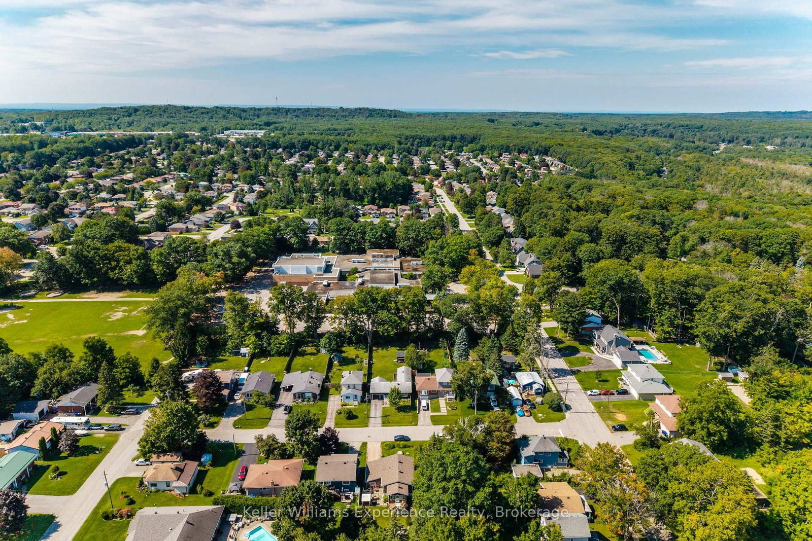 128 Ninth Street • Midland, ON photo 23