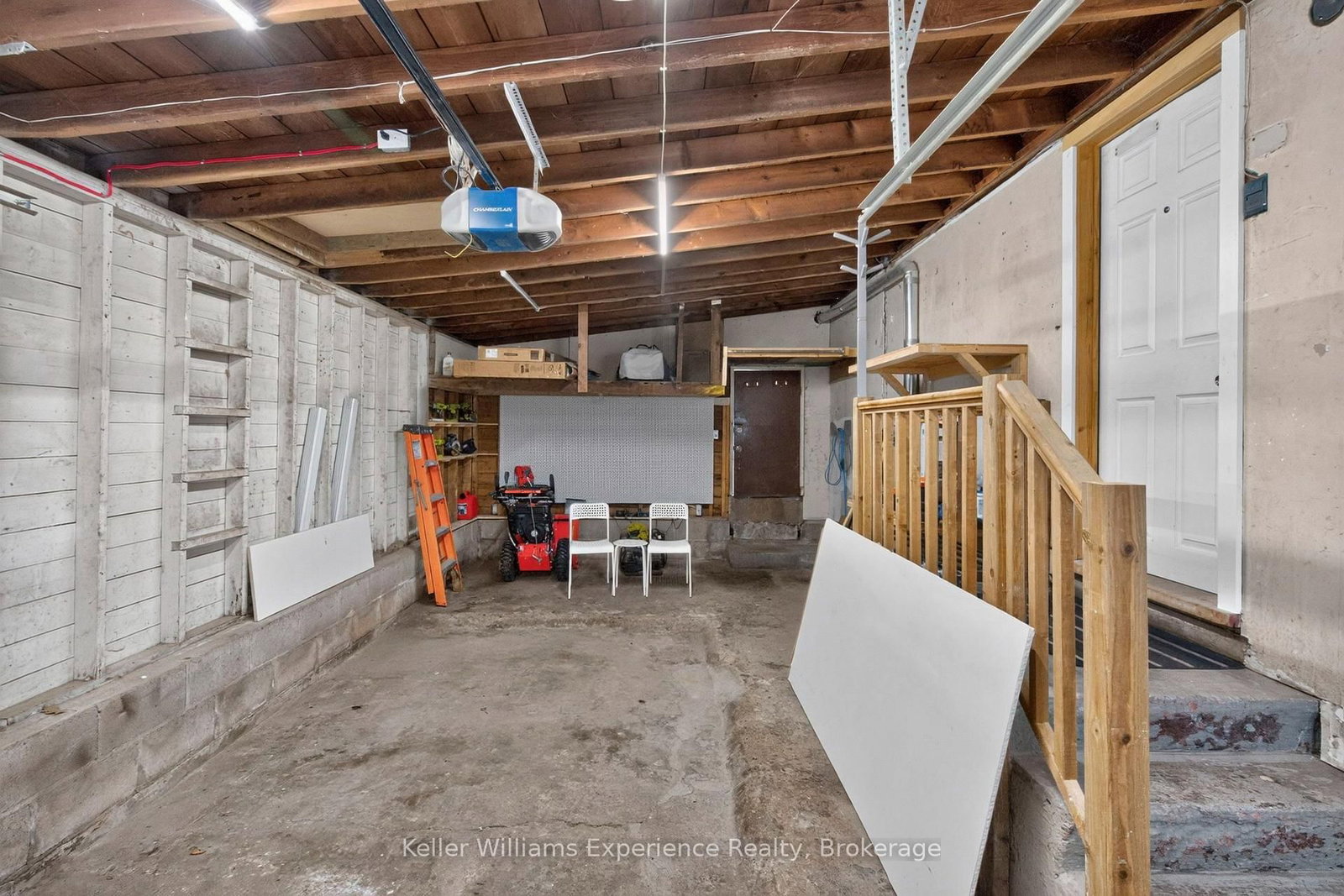 128 Ninth Street • Midland, ON photo 31