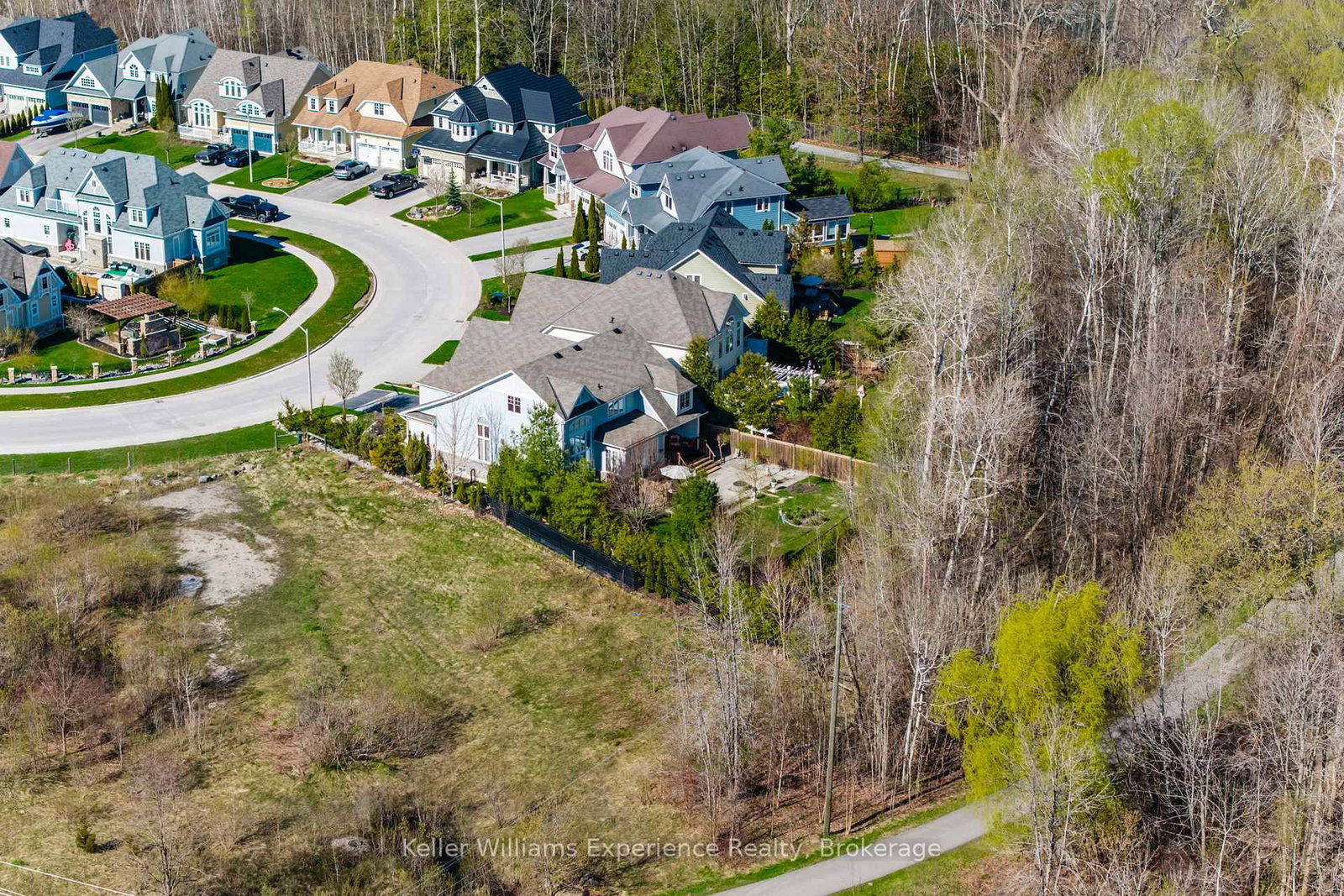 68 Riverwalk Place • Midland, ON photo 33