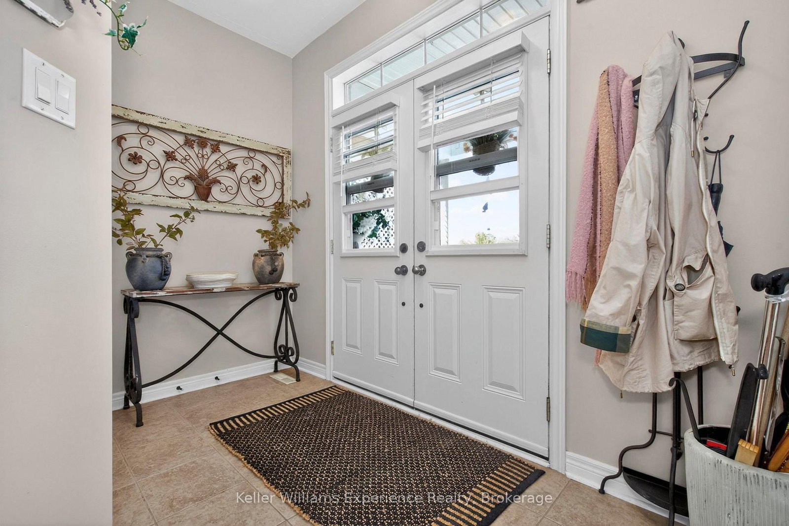 68 Riverwalk Place • Midland, ON photo 4