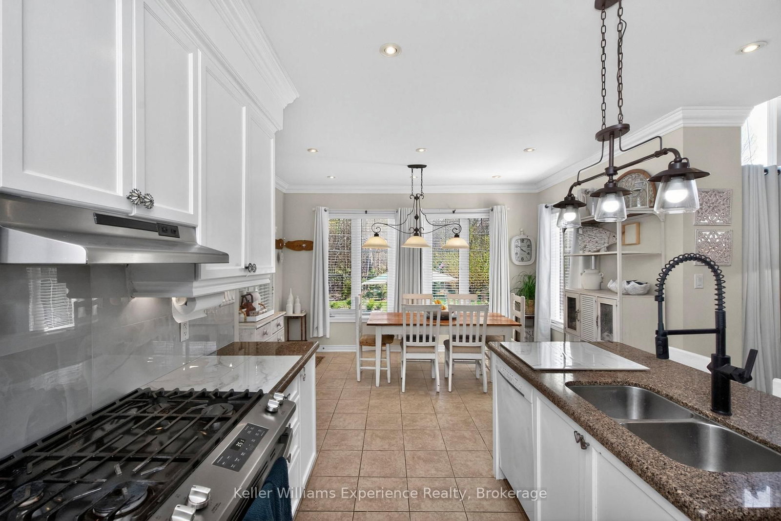 68 Riverwalk Place • Midland, ON photo 8