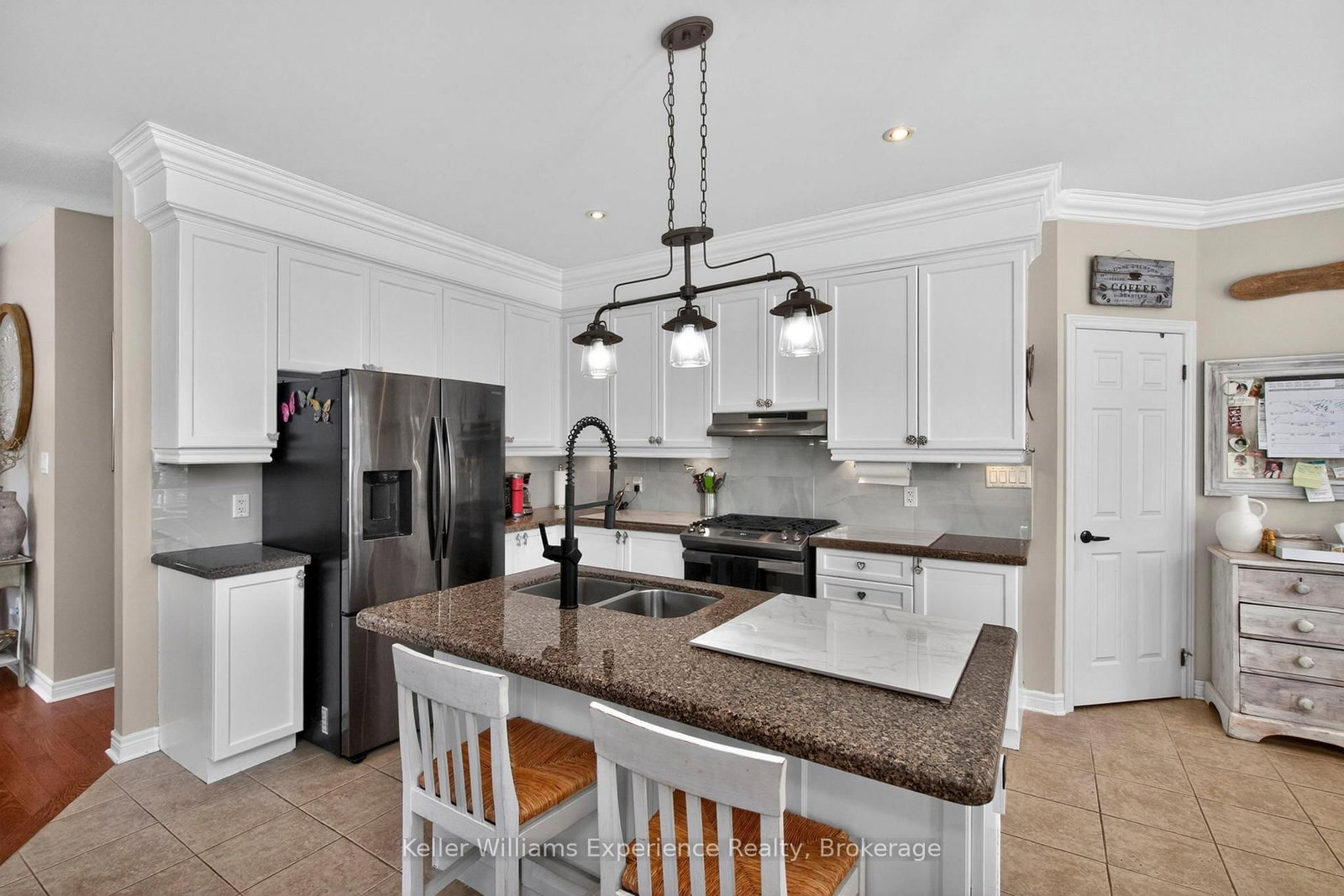 68 Riverwalk Place • Midland, ON photo 9