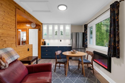 1387 Old Barrie Road W • Oro-Medonte, ON photo 5