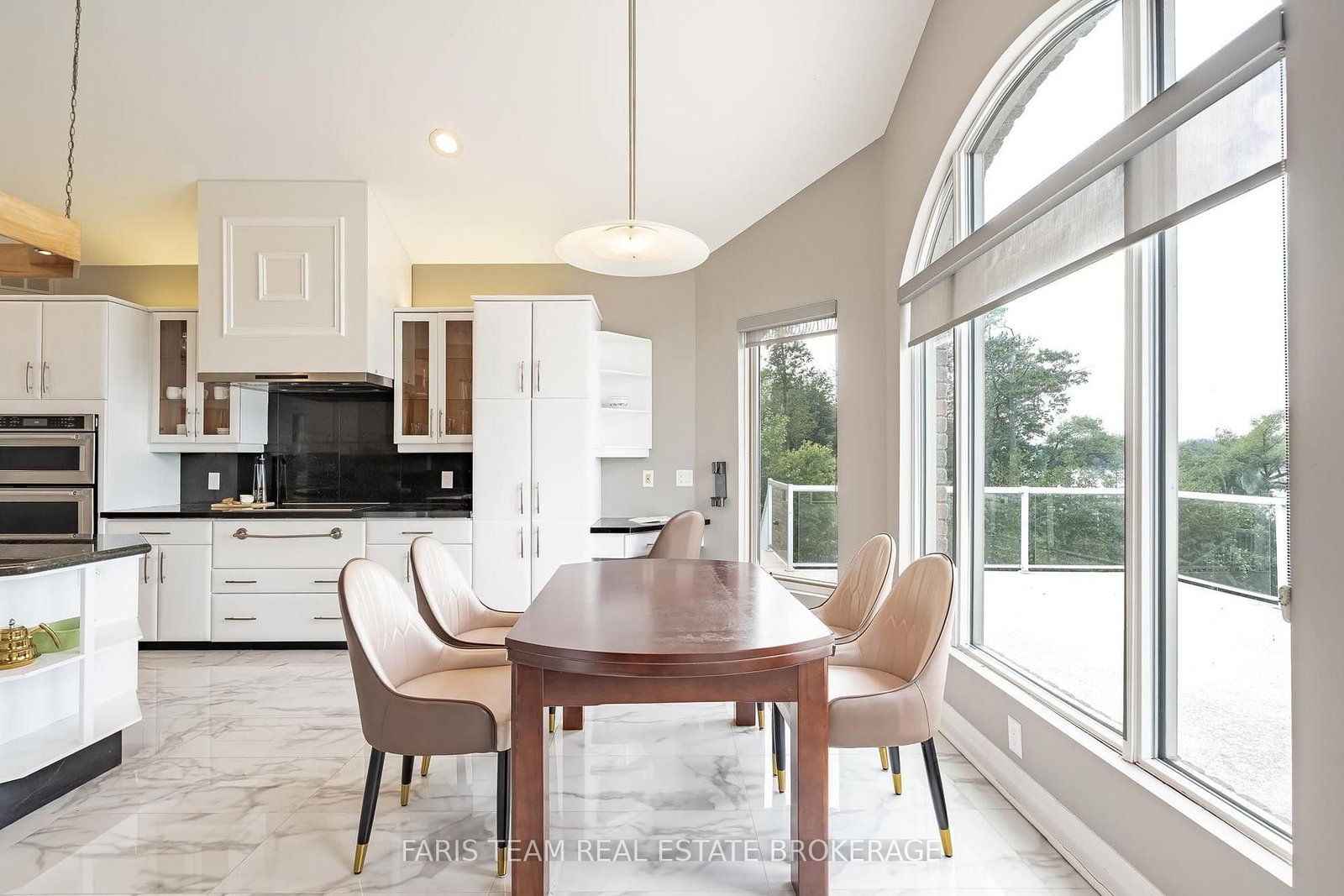 354 Brewery Lane • Orillia, ON photo 10