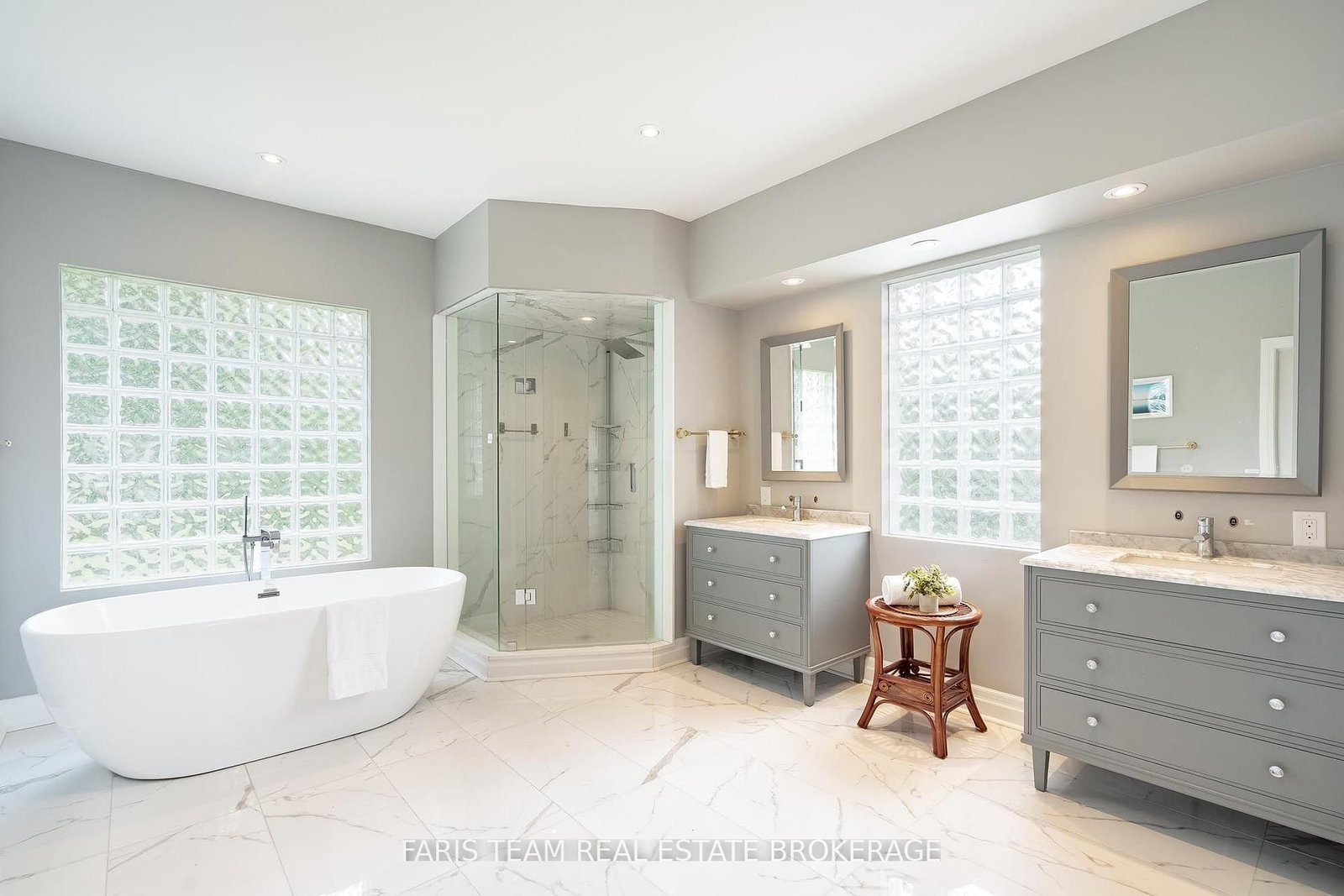 354 Brewery Lane • Orillia, ON photo 16