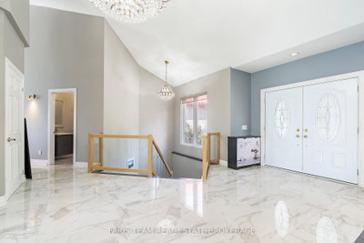 354 Brewery Lane • Orillia, ON photo 6