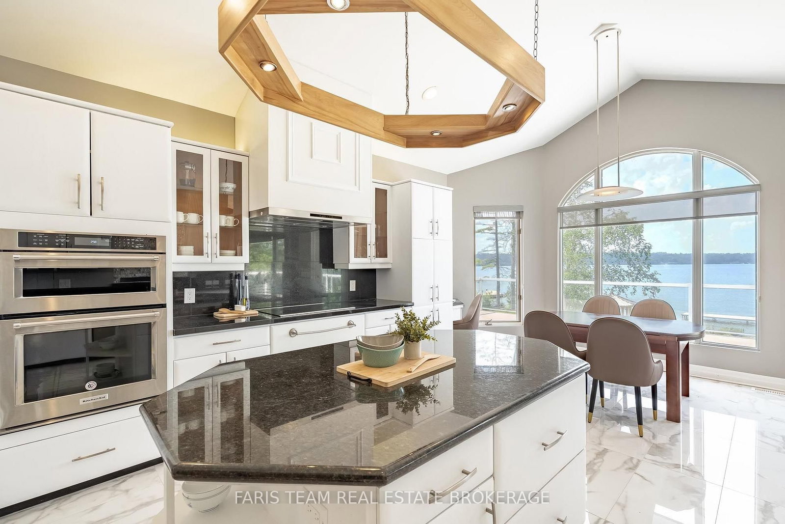 354 Brewery Lane • Orillia, ON photo 8