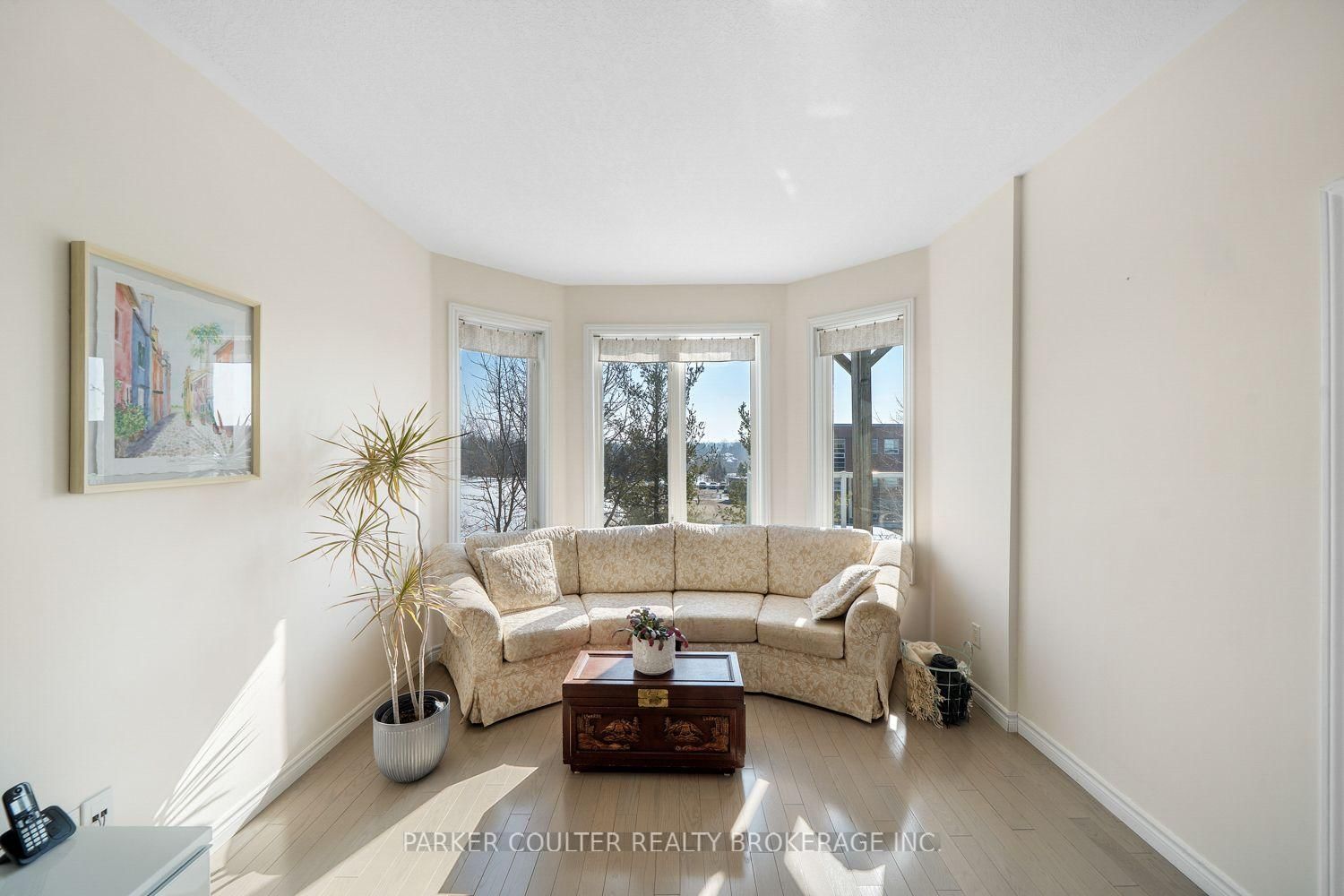 23 Sovereign's Gate • Barrie, ON photo 12
