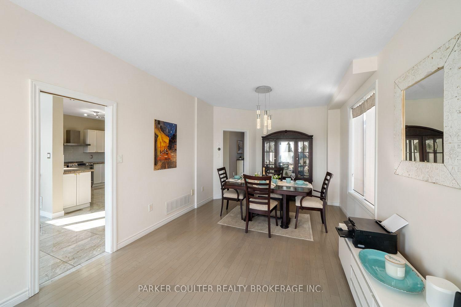 23 Sovereign's Gate • Barrie, ON photo 13
