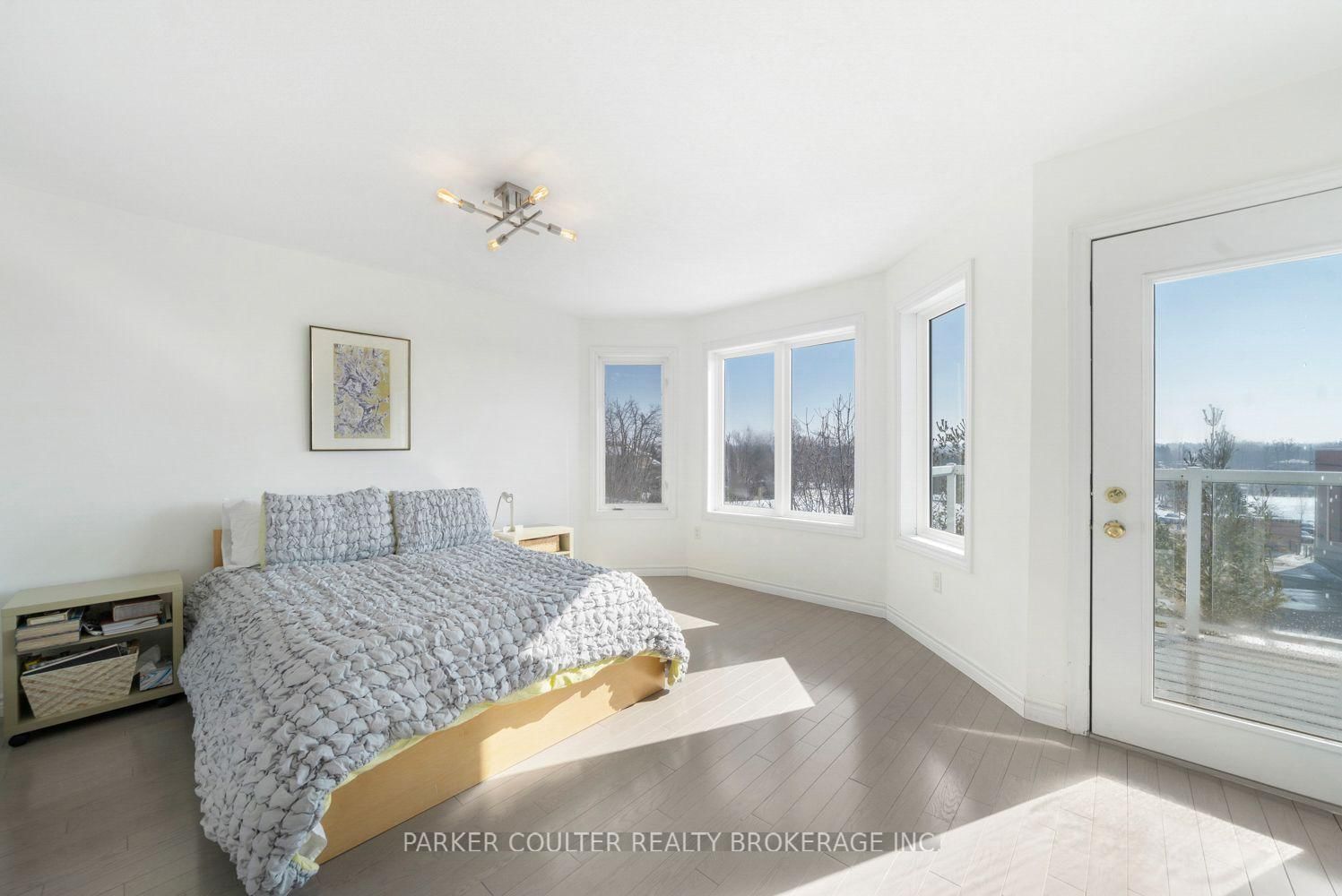 23 Sovereign's Gate • Barrie, ON photo 24
