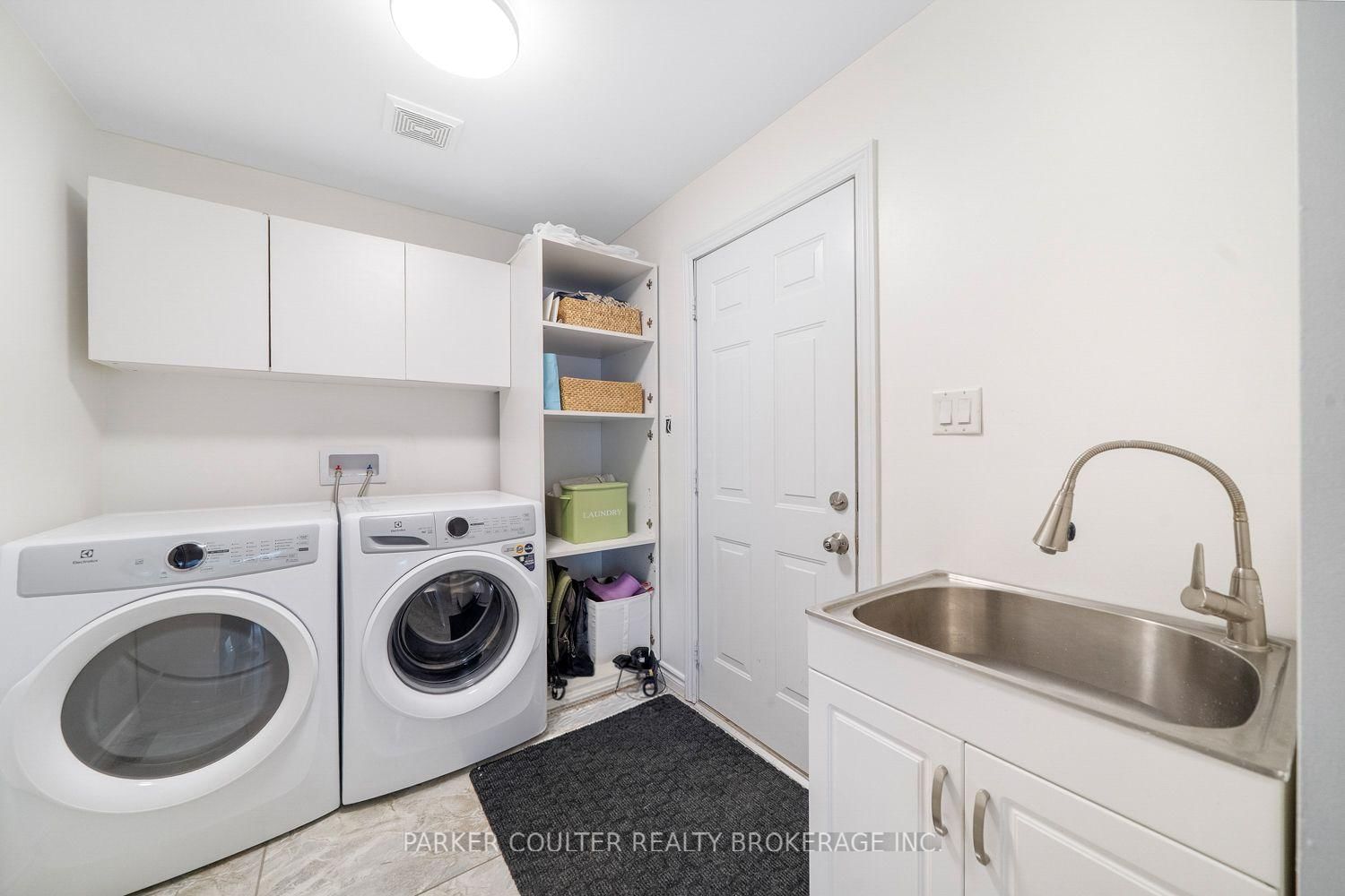 23 Sovereign's Gate • Barrie, ON photo 29