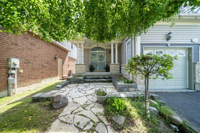 23 Sovereign's Gate • Barrie, ON photo 4