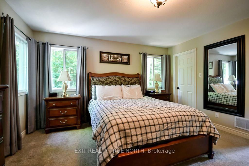 3889 Baseline Road • Springwater, ON photo 23
