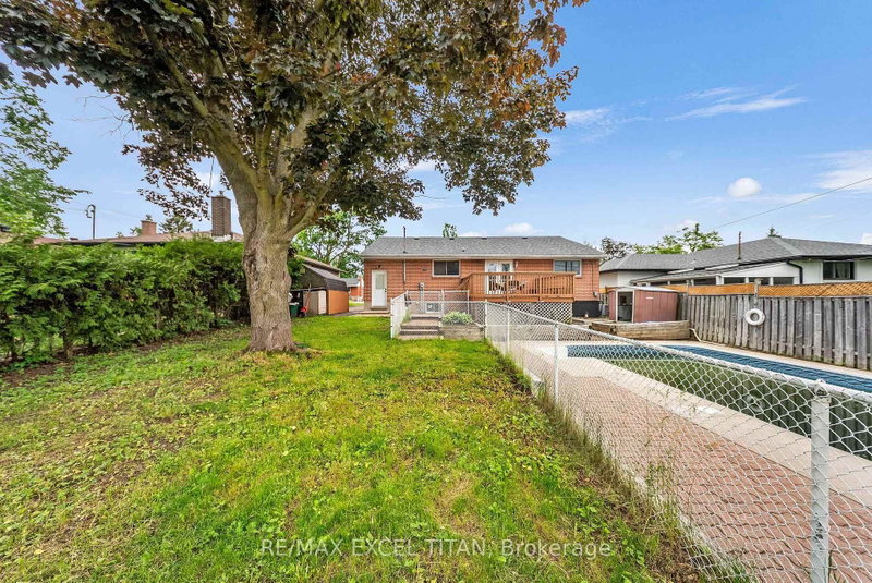 66 Marion Crescent