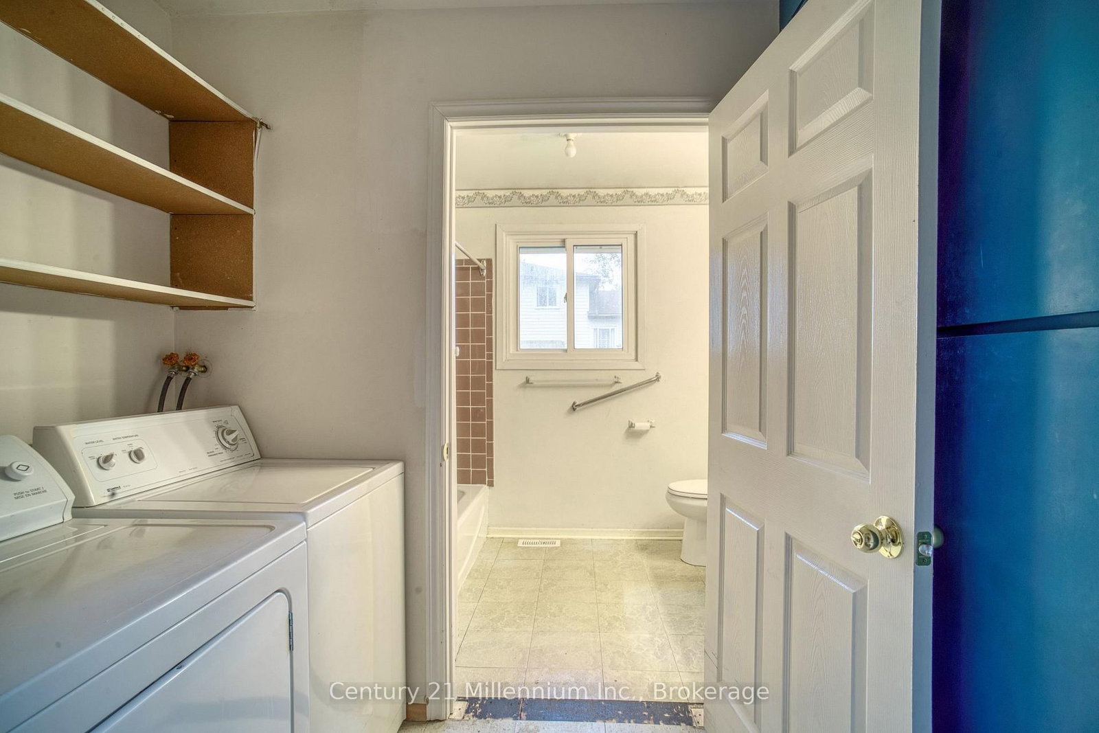 209 John Street • Clearview, ON photo 22