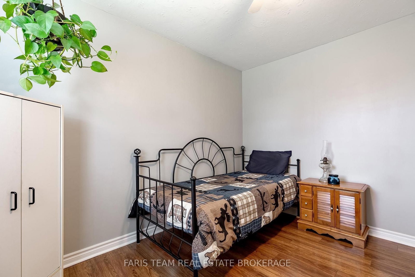 207 Warnica Road • Barrie, ON photo 17