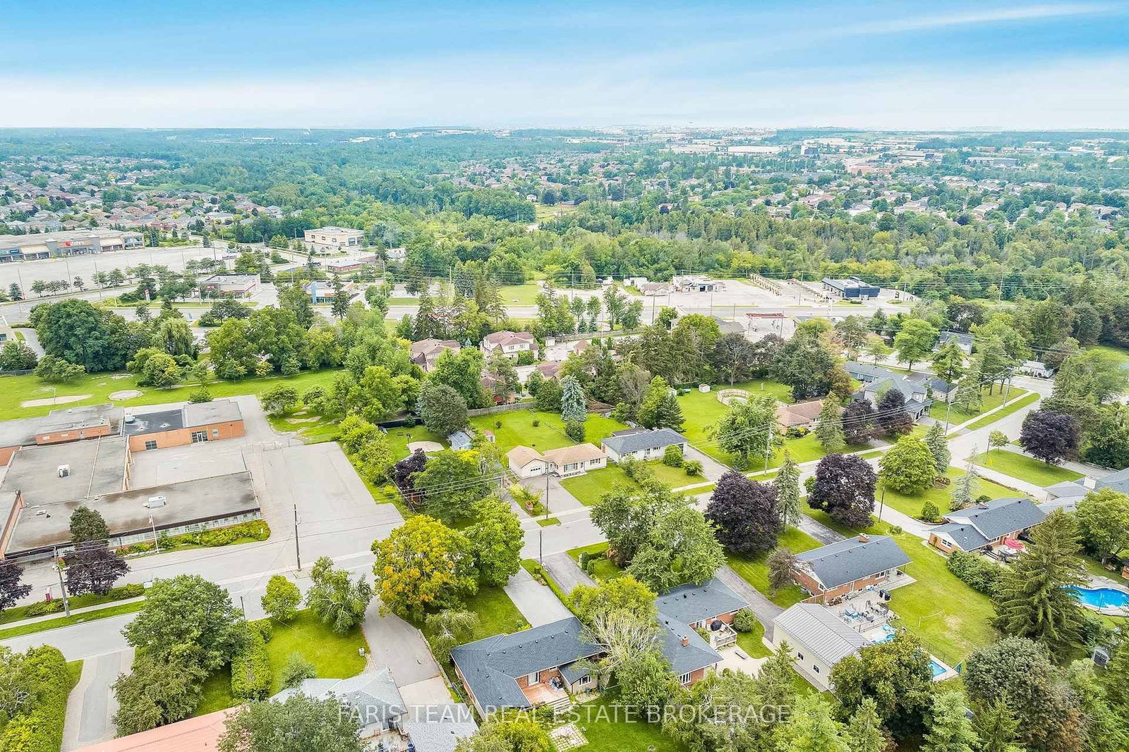 207 Warnica Road • Barrie, ON photo 31